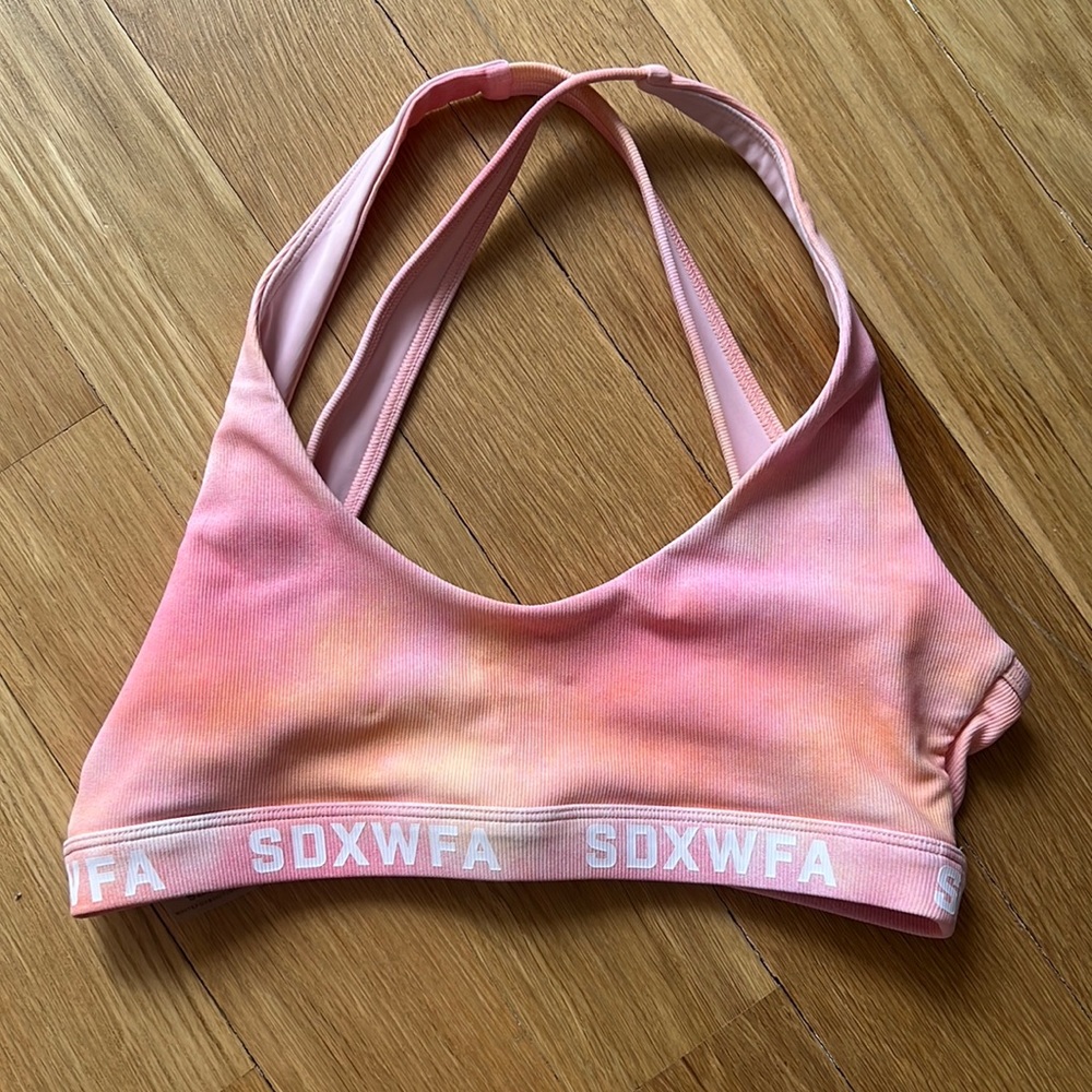 Sarahs Day XWFA pink tie dye sports bra size small
